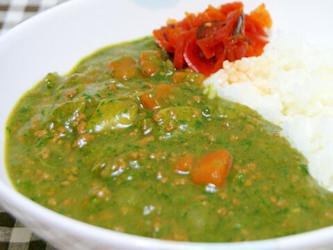 栄養満点◎ほうれん草カレー